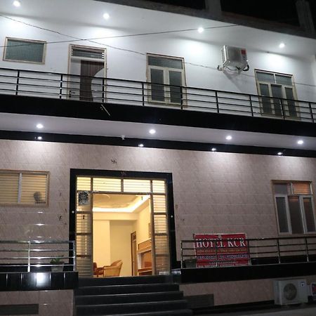 Hotel Kcr 아그라 외부 사진